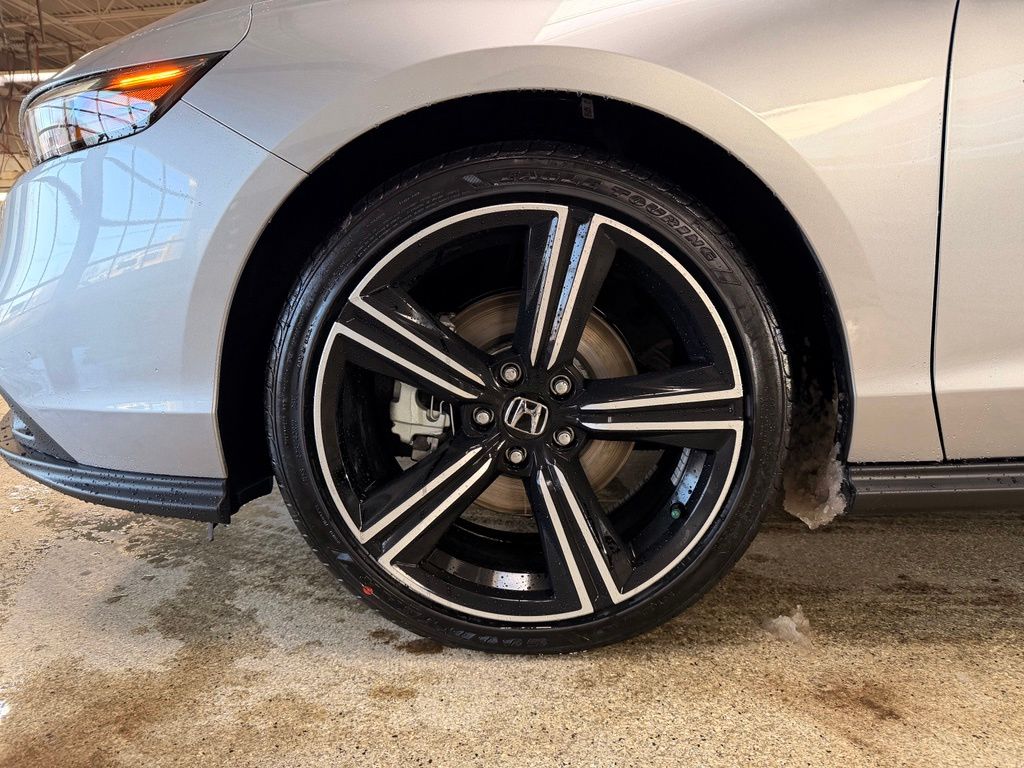 2026 Honda Accord Hybrid Sport - Photo 18