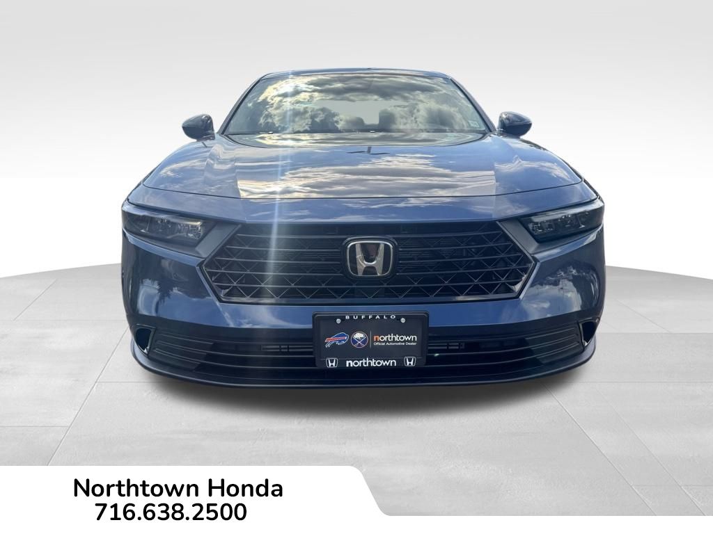 2025 Honda Accord SE photo 2