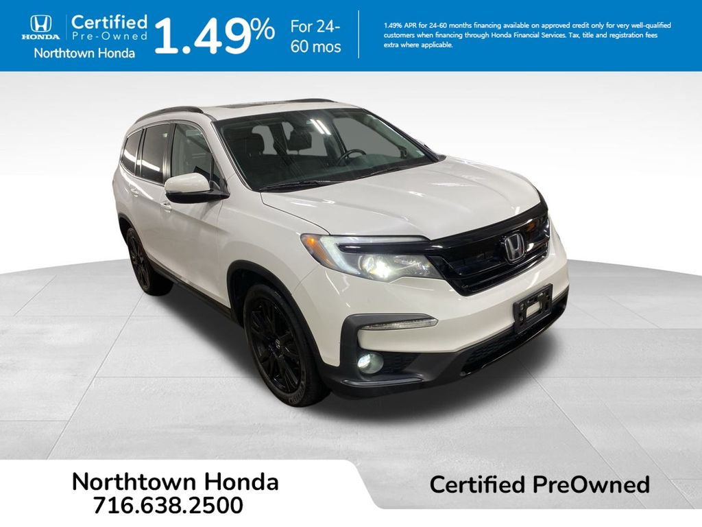 2022 Honda Pilot SE's photo