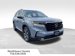 2025 Honda Pilot Touring SUV