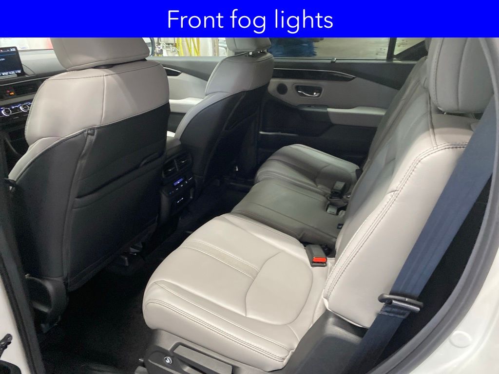 2025 Honda Pilot Touring - Photo 16