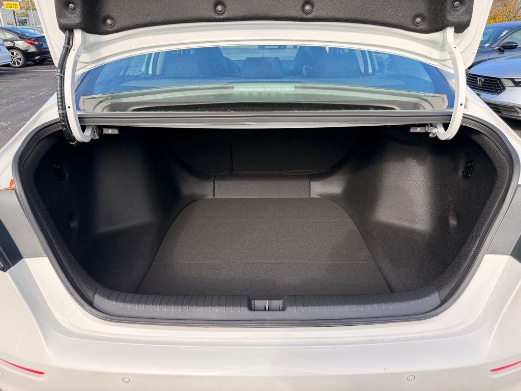 2025 Honda Accord Hybrid EX-L - Photo 20