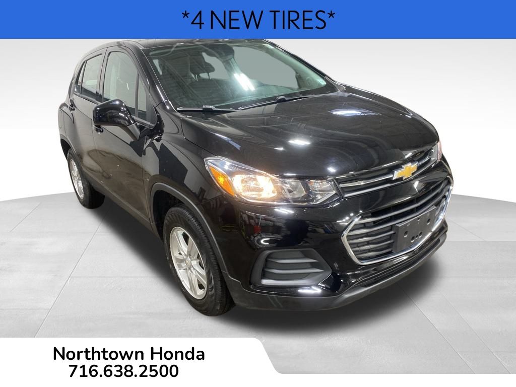 Used 2021 Chevrolet Trax LS with VIN KL7CJNSB5MB353993 for sale in Amherst, NY