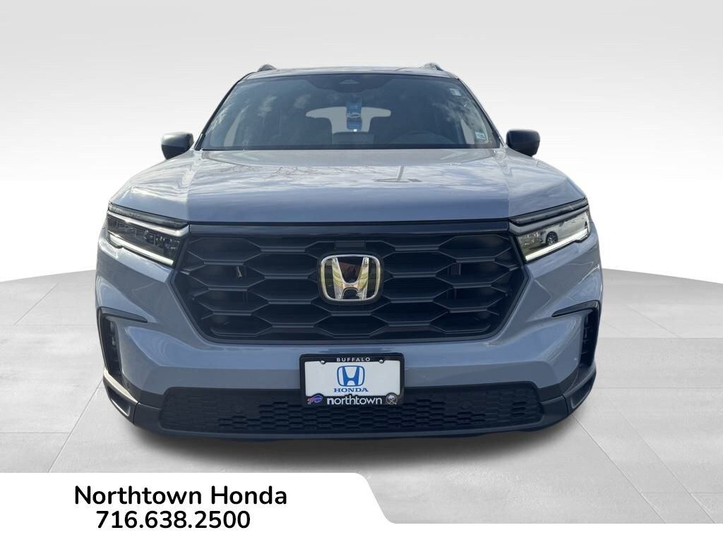 New 2025 Honda Pilot Sport SUV