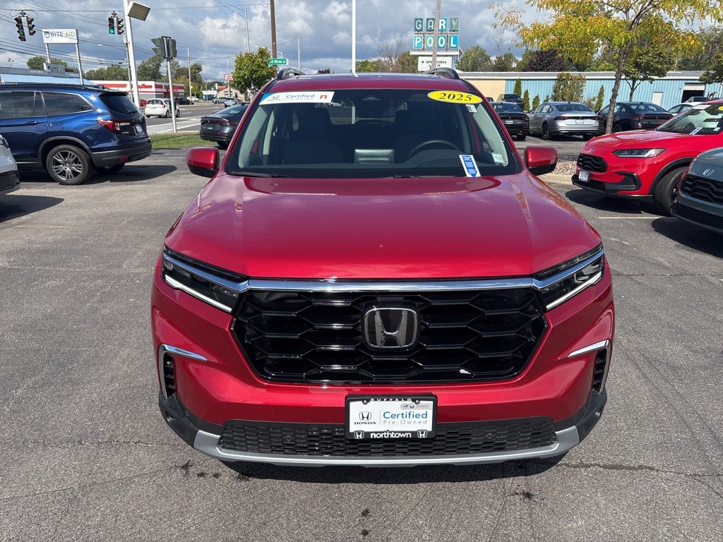 2025 Honda Pilot Touring photo 3
