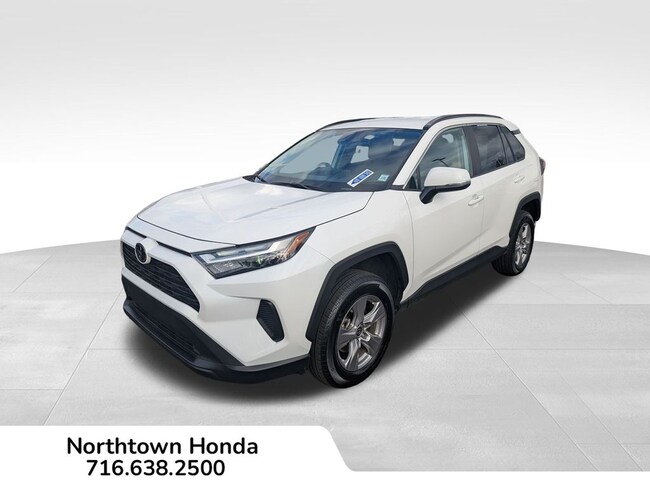 2025 Toyota RAV4 XLE SUV