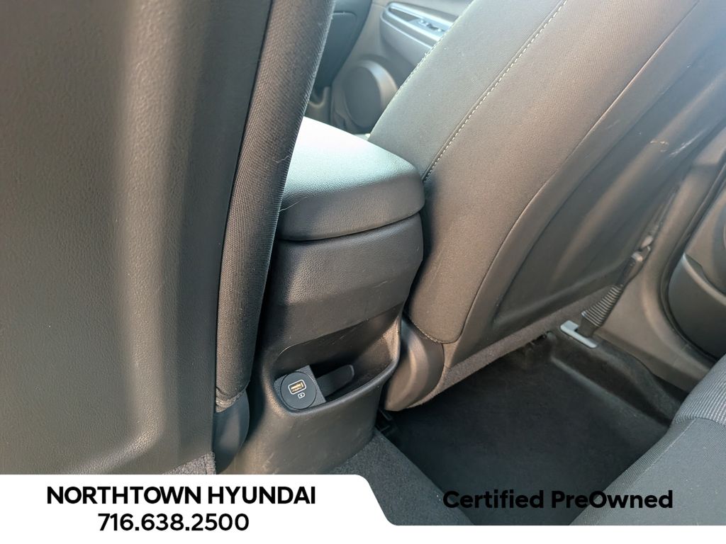 2023 Hyundai Kona SEL - Photo 33