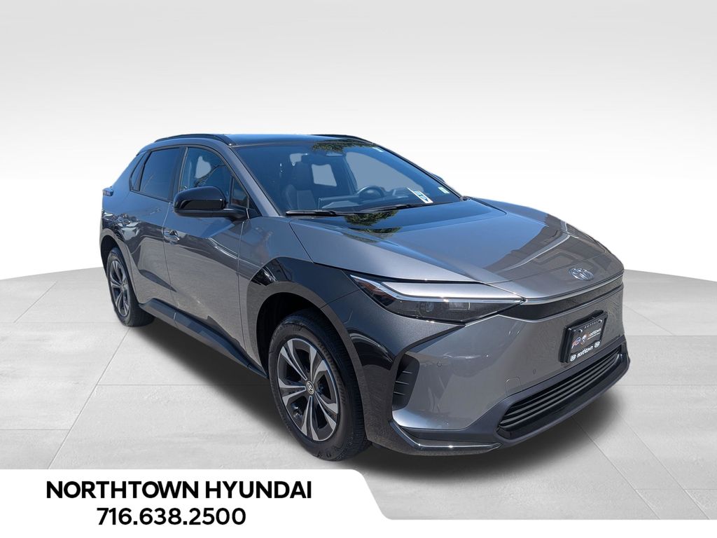 2024 Toyota bZ4X XLE - Photo 11