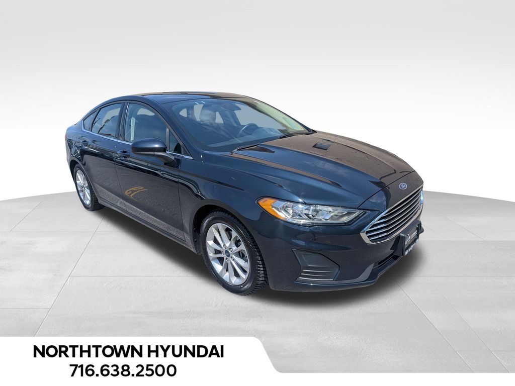 2020 Ford Fusion SE - Photo 11