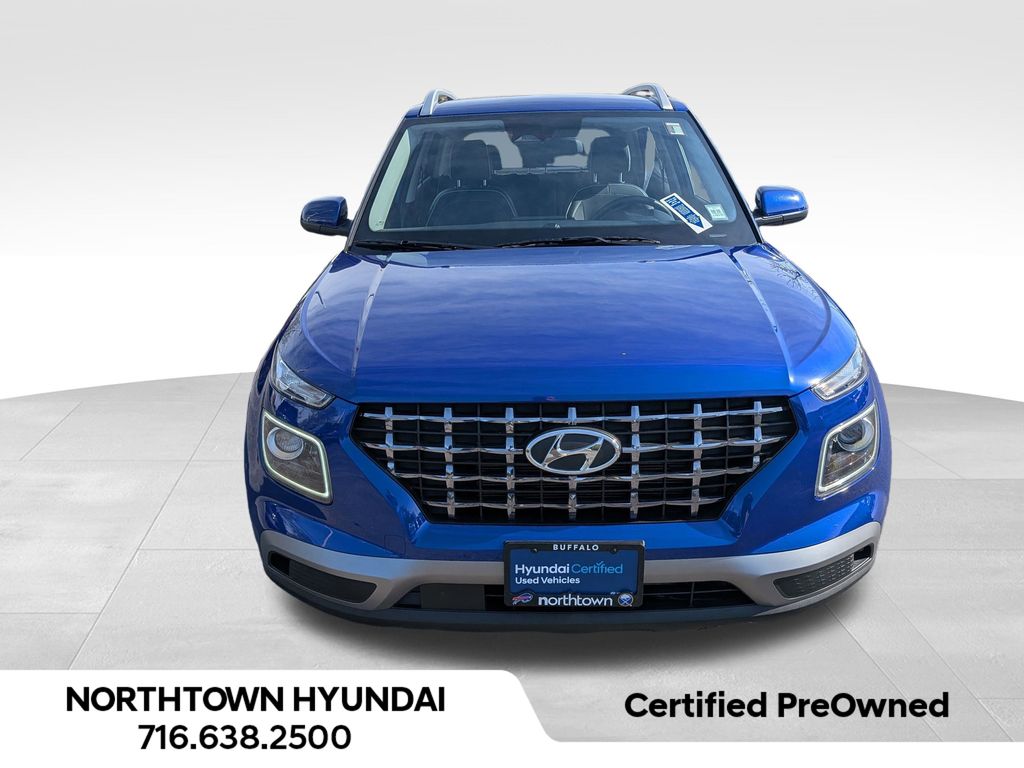 2025 Hyundai Venue Limited - Photo 6