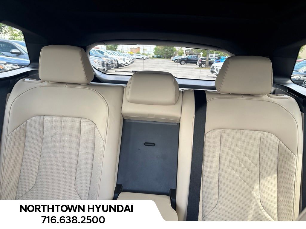 2026 BMW X3 30 - Photo 18