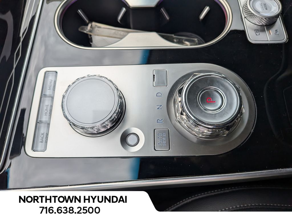 2025 GENESIS GV80 Standard - Photo 15