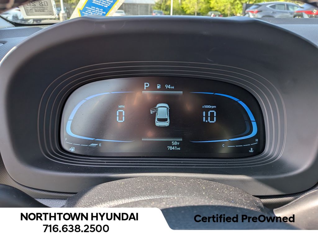 2025 Hyundai Venue Limited - Photo 9