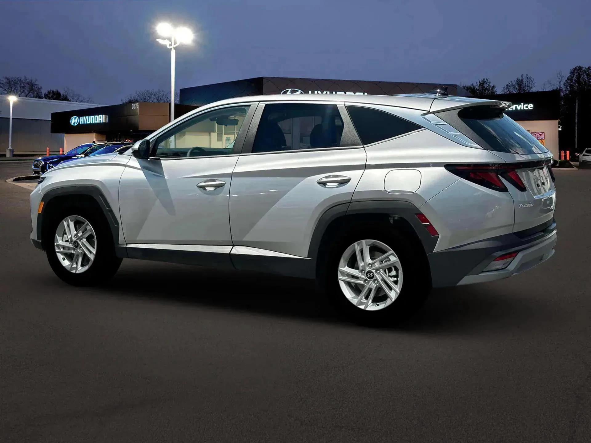 2026 Hyundai Tucson SE