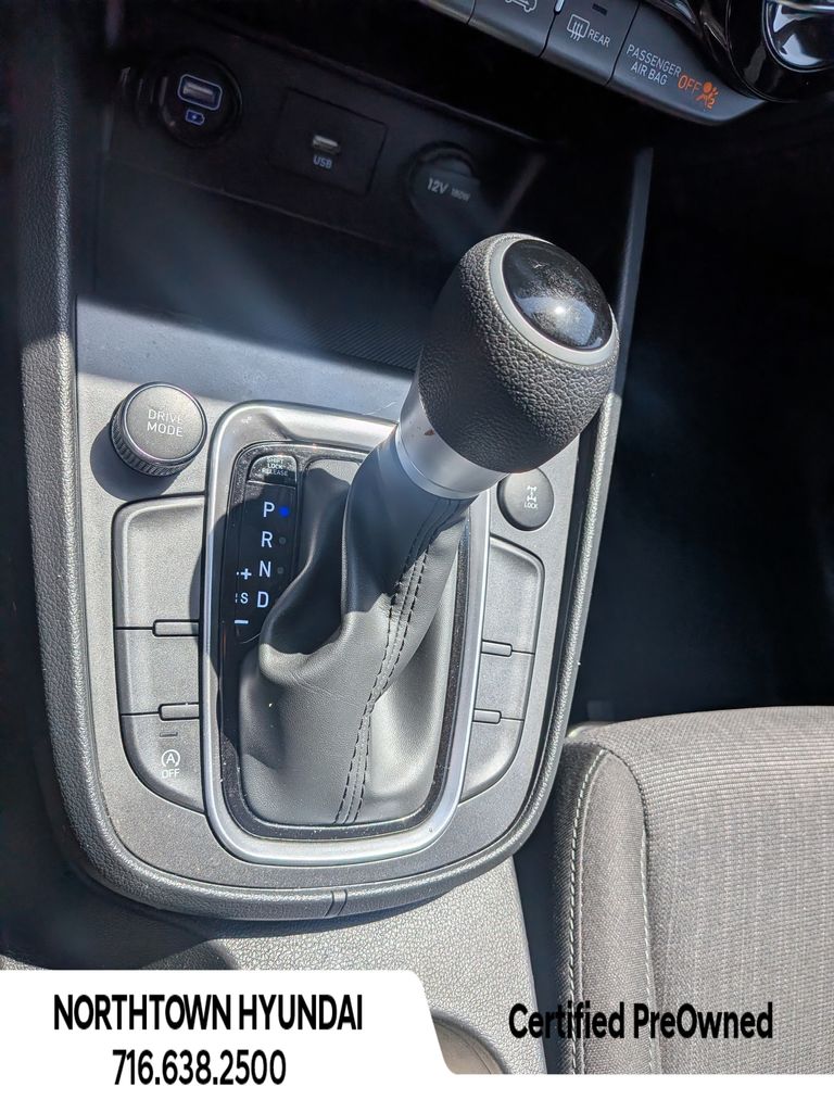 2023 Hyundai Kona SEL - Photo 15