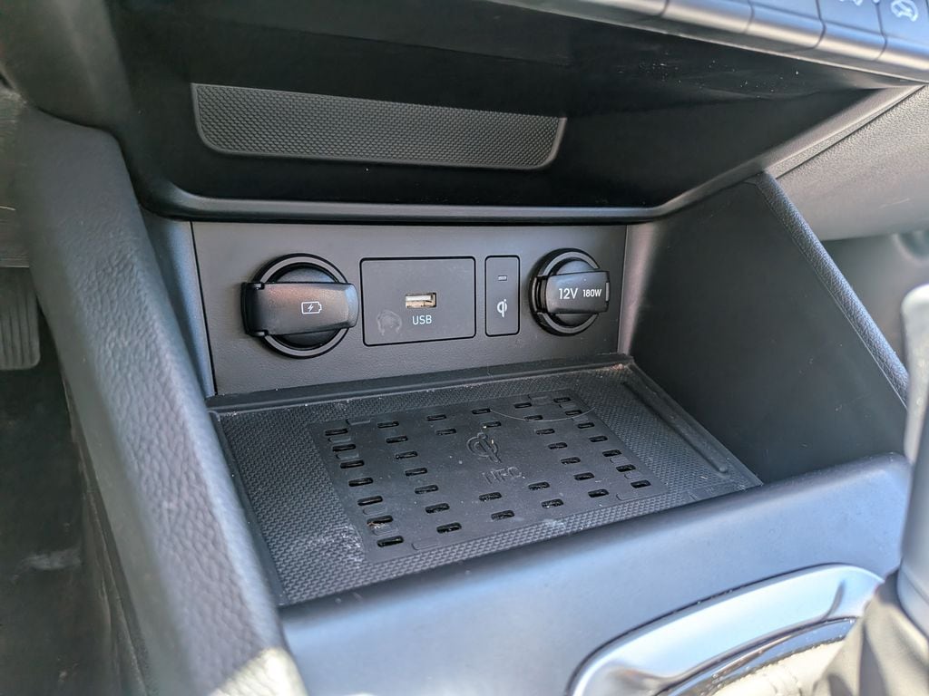 2023 Hyundai Kona SEL - Photo 18