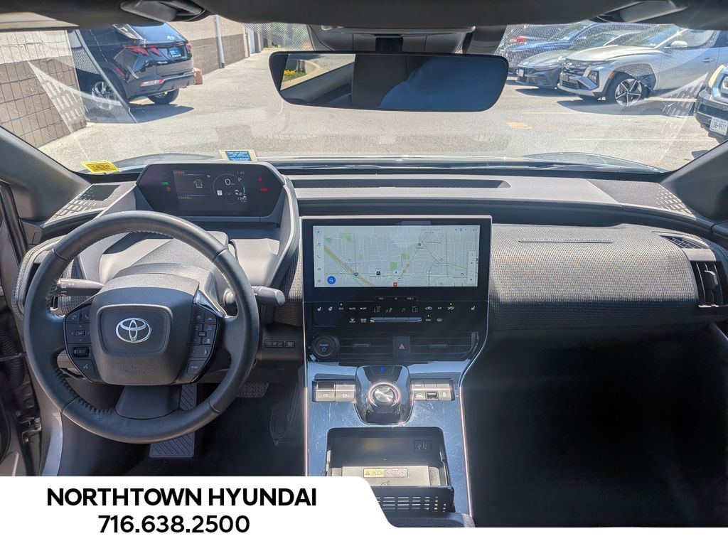 2024 Toyota bZ4X XLE - Photo 6