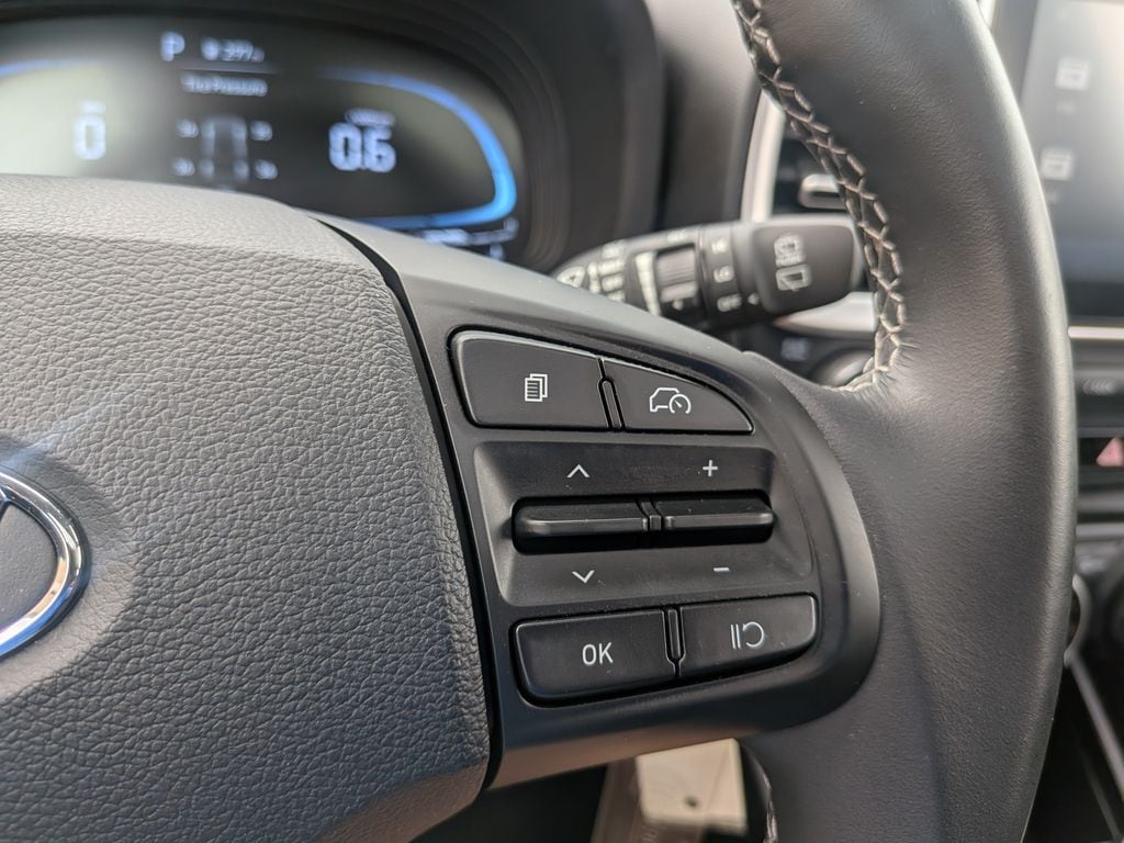 2023 Hyundai Venue SEL - Photo 23