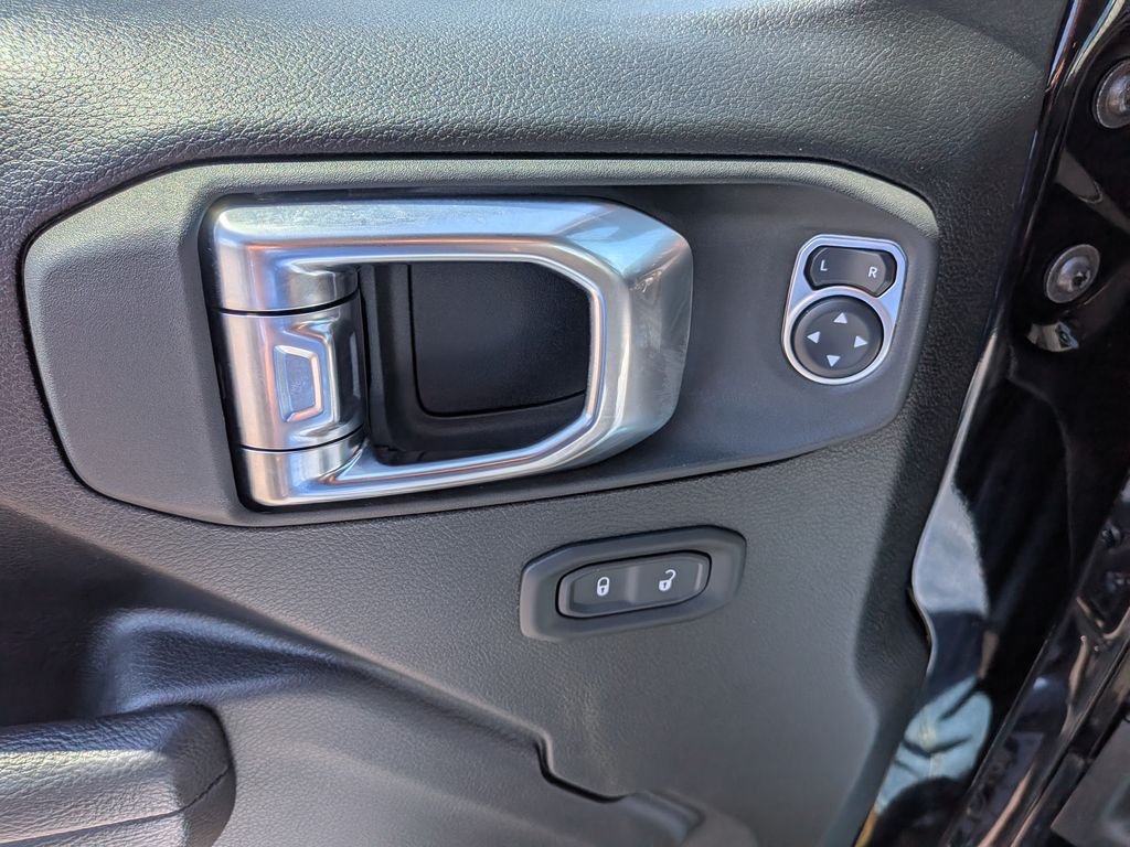 2026 Jeep Wrangler 4-Door Rubicon - Photo 30
