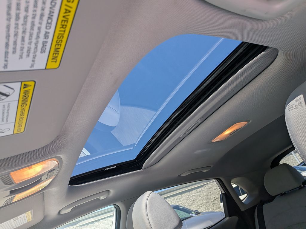 2023 Hyundai Kona SEL - Photo 11