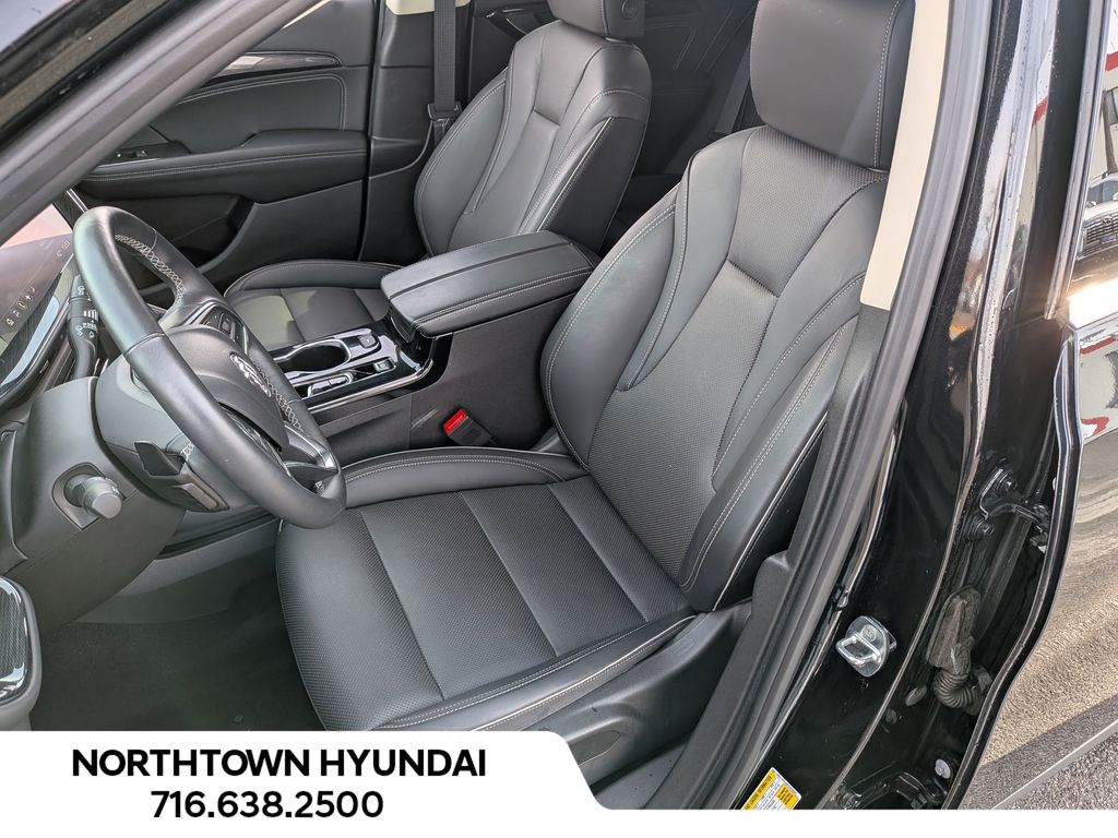 2023 Buick Envision Essence - Photo 9
