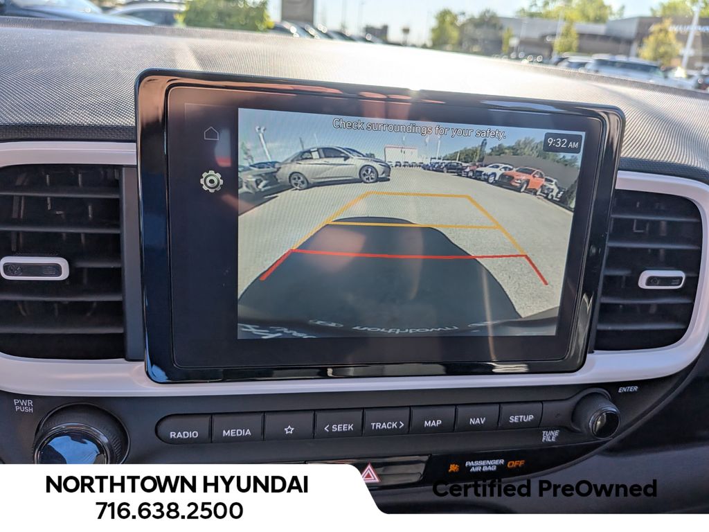 2023 Hyundai Venue Limited - Photo 21