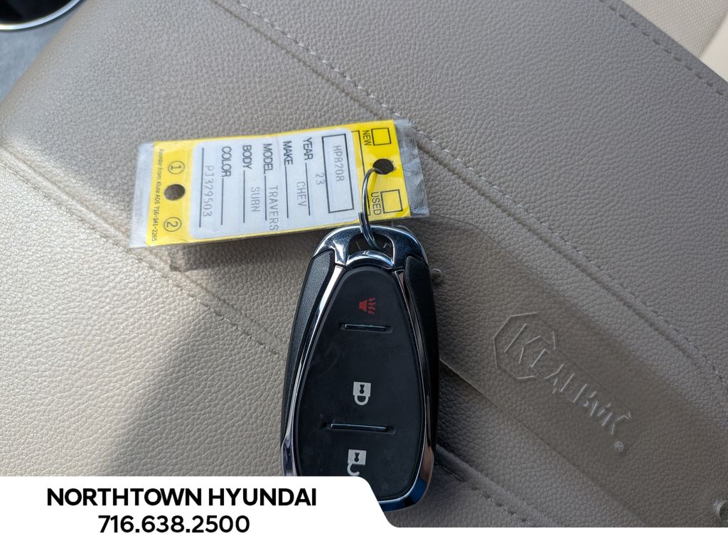 2023 Chevrolet Traverse LS - Photo 18