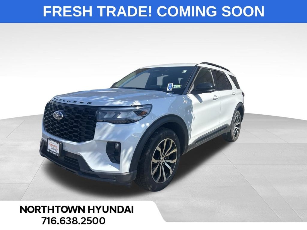 2026 Ford Explorer ST-LINE 4WD's photo