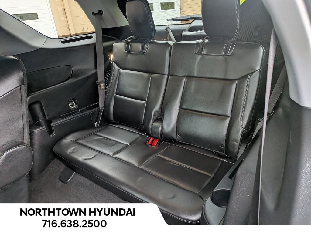2023 Ford Explorer XLT - Photo 11