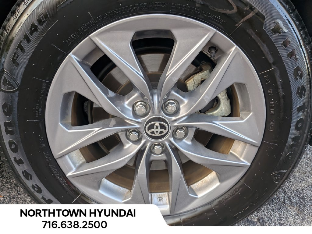 2026 Toyota Sienna XLE - Photo 43