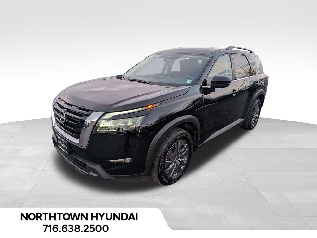 Used 2025 Nissan Pathfinder SV SUV