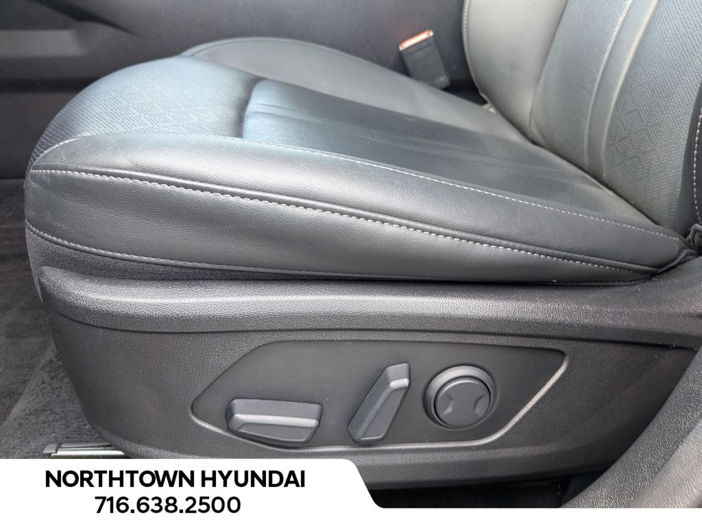 2023 Kia Sorento SX - Photo 31