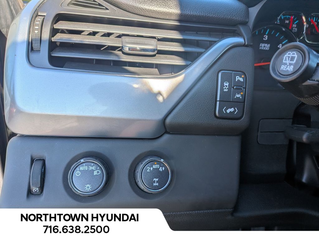 2018 Chevrolet Tahoe LT - Photo 28