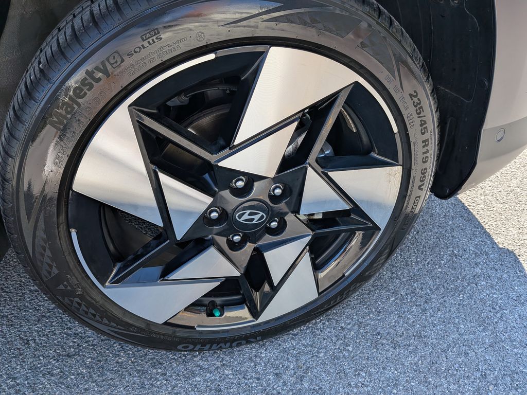 2024 Hyundai Kona Limited - Photo 47