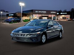 2026 Hyundai Elantra SE Sedan