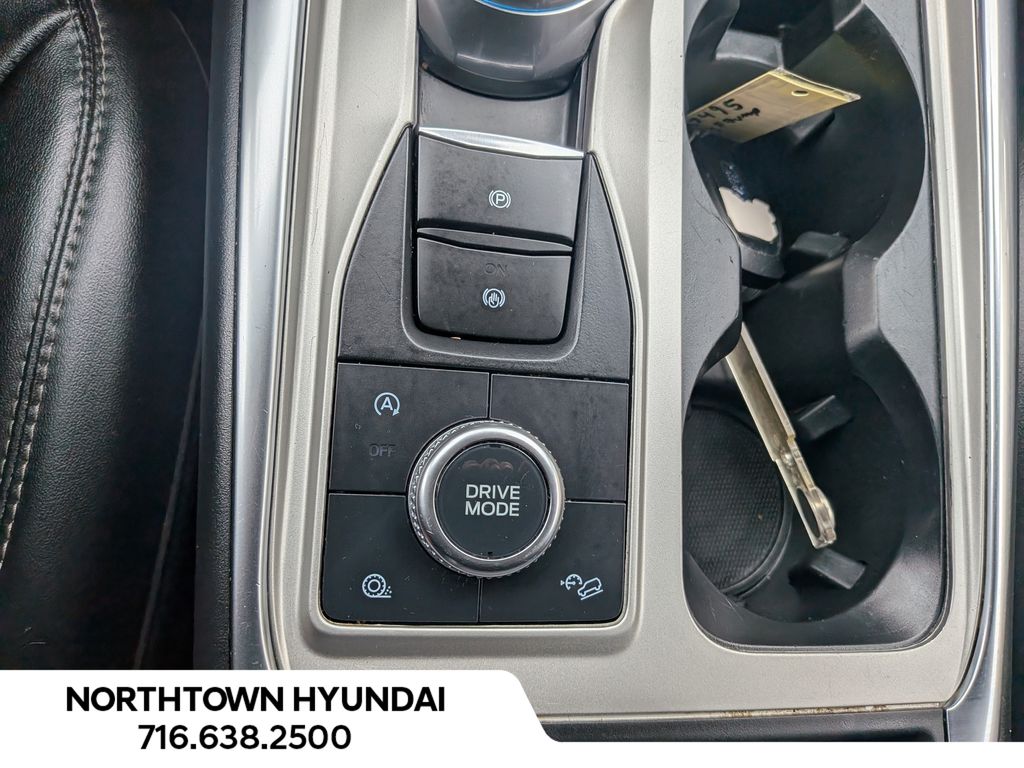 2023 Ford Explorer XLT - Photo 16