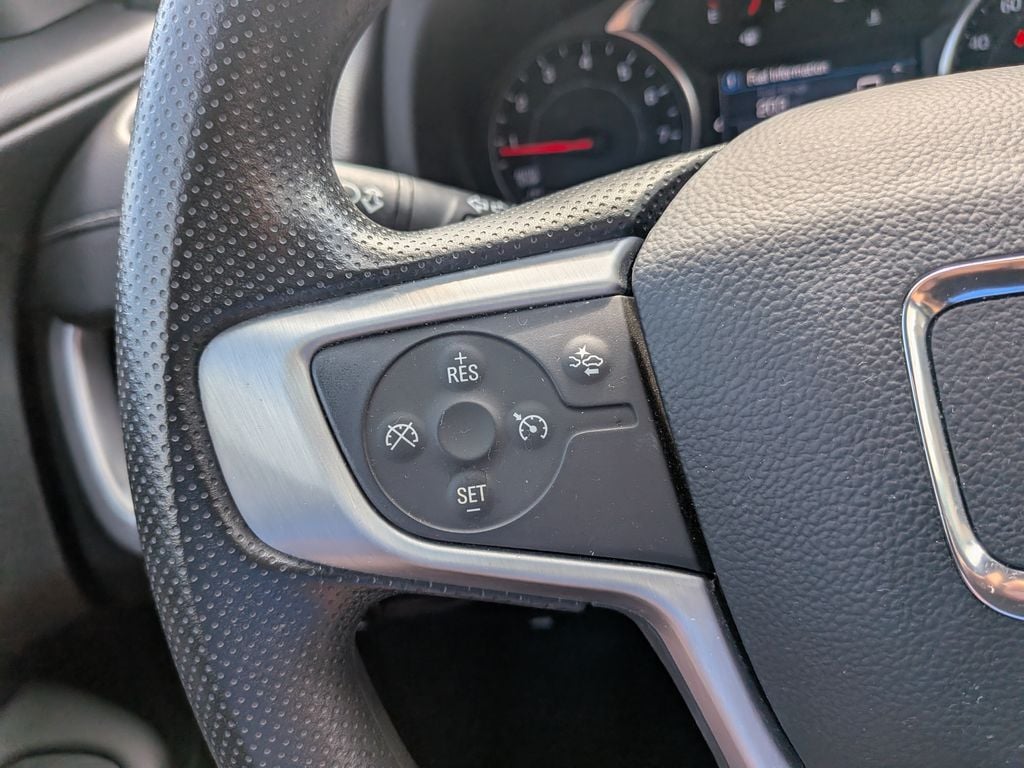 2023 GMC Terrain SLE - Photo 26