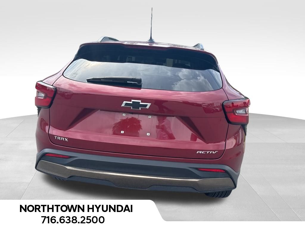 2024 Chevrolet Trax ACTIV photo 3