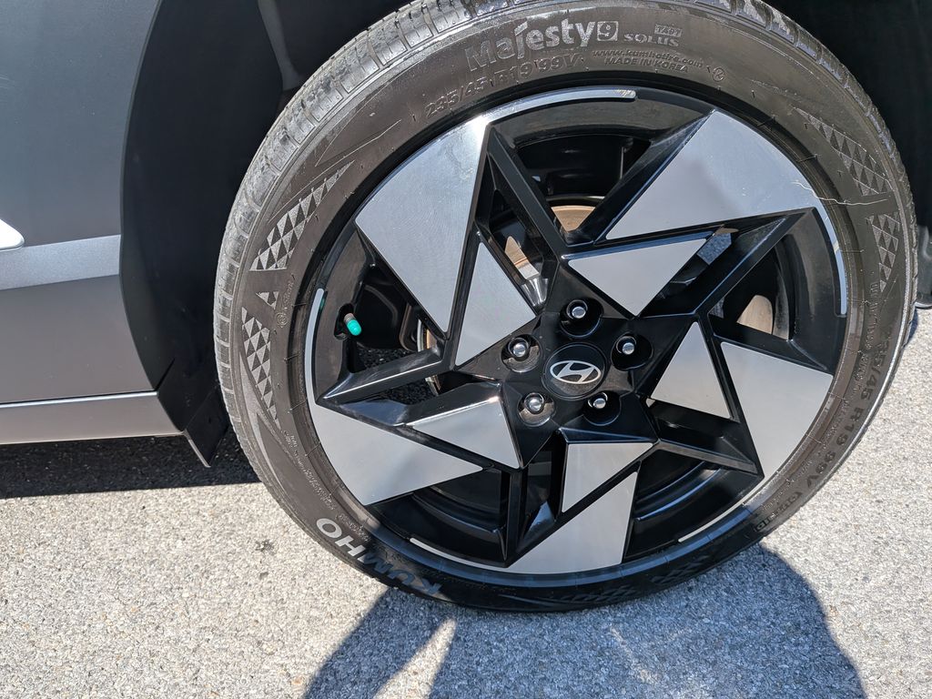 2024 Hyundai Kona Limited - Photo 45
