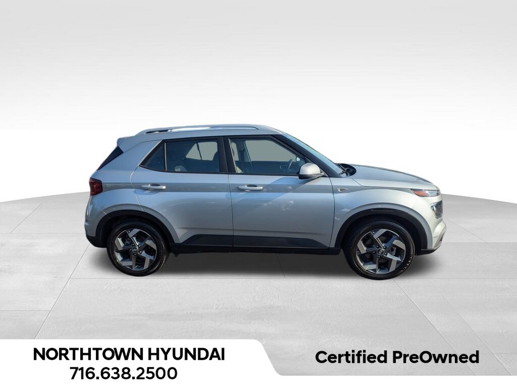 Certified 2022 Hyundai Venue SEL with VIN KMHRC8A32NU140469 for sale in Amherst, NY