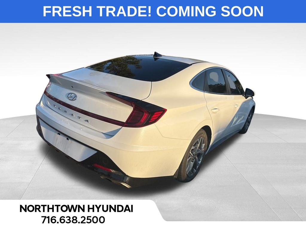 2023 Hyundai Sonata SEL photo 2