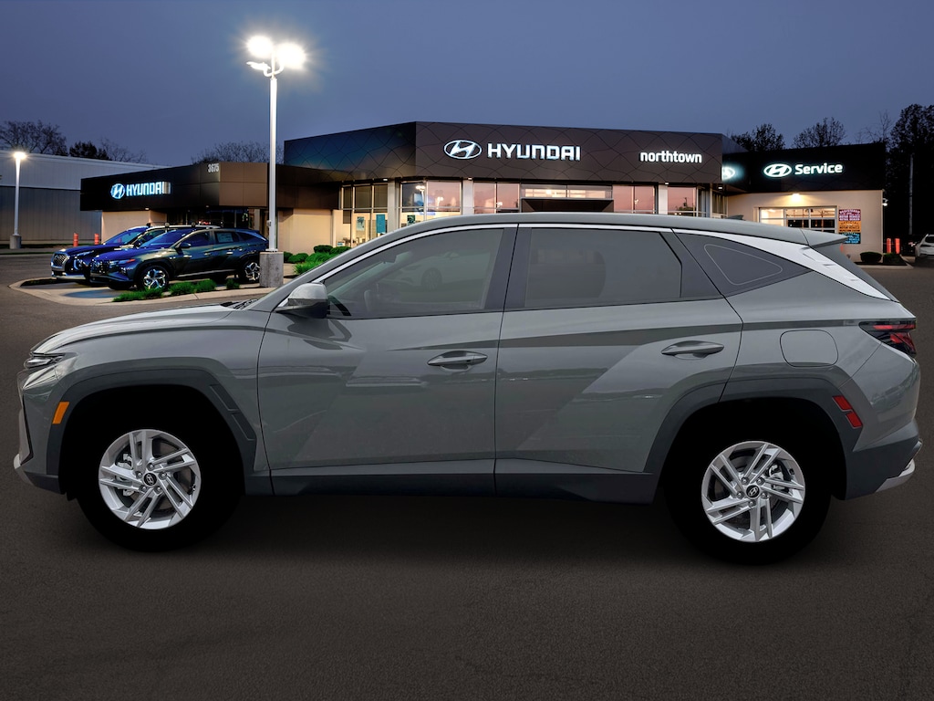 New 2026 Hyundai Tucson SE FWD SUV