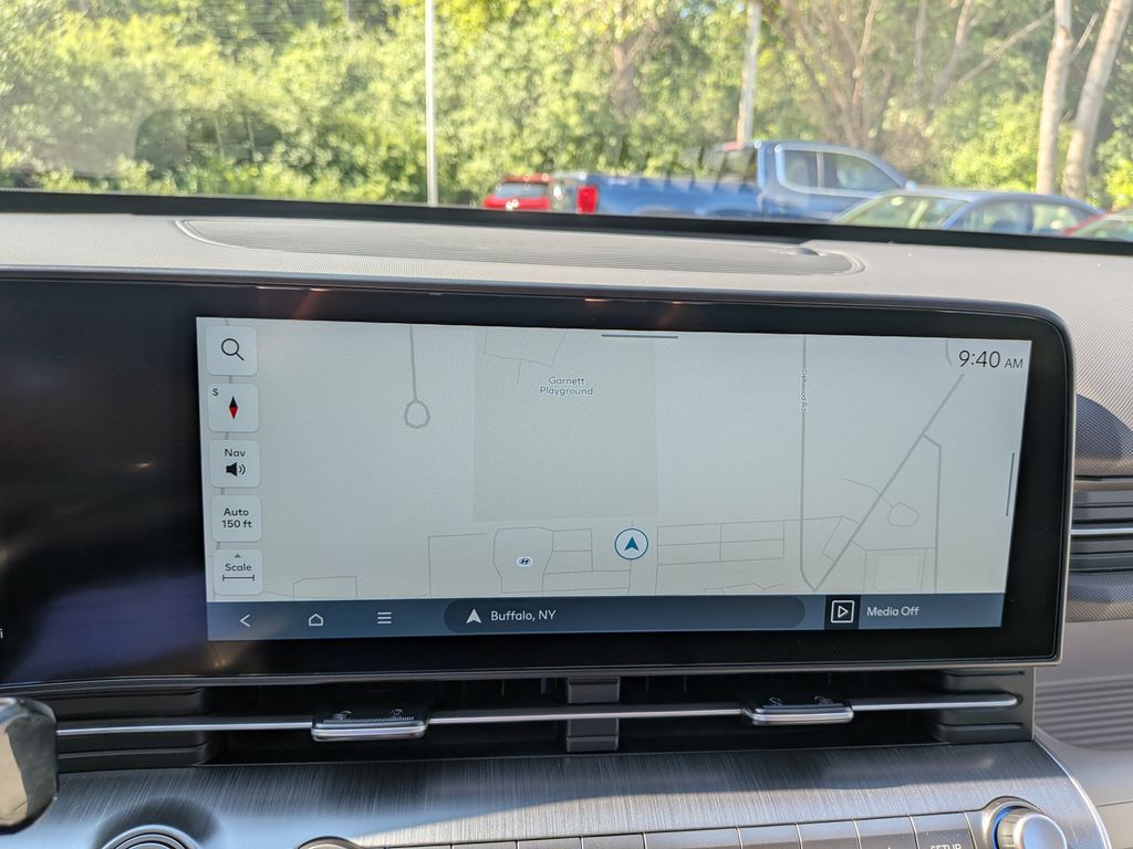2024 Hyundai Kona Limited - Photo 10