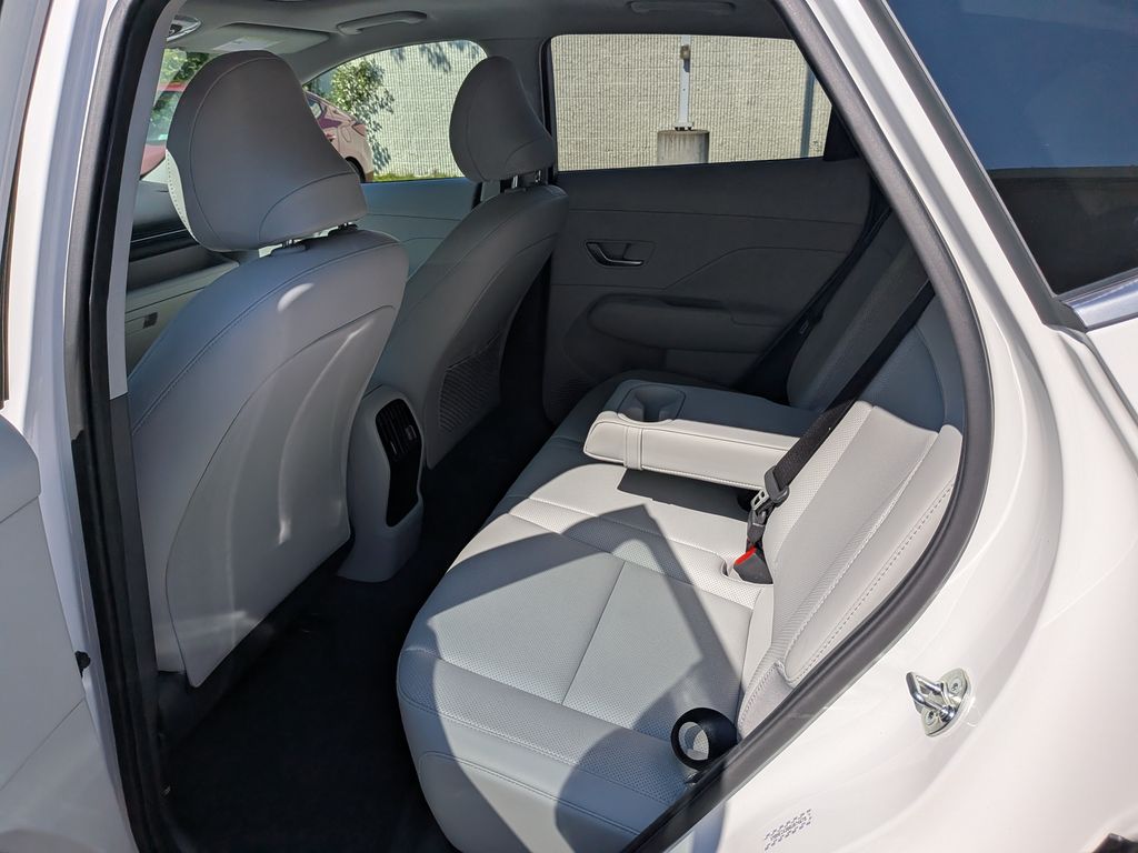 2024 Hyundai Kona Limited - Photo 35
