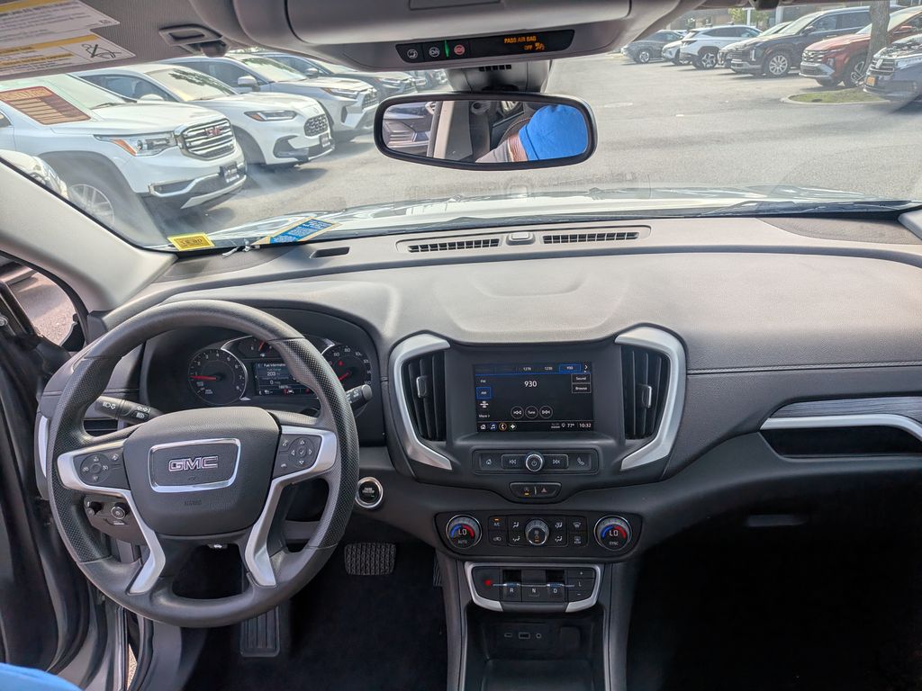 2023 GMC Terrain SLE - Photo 7