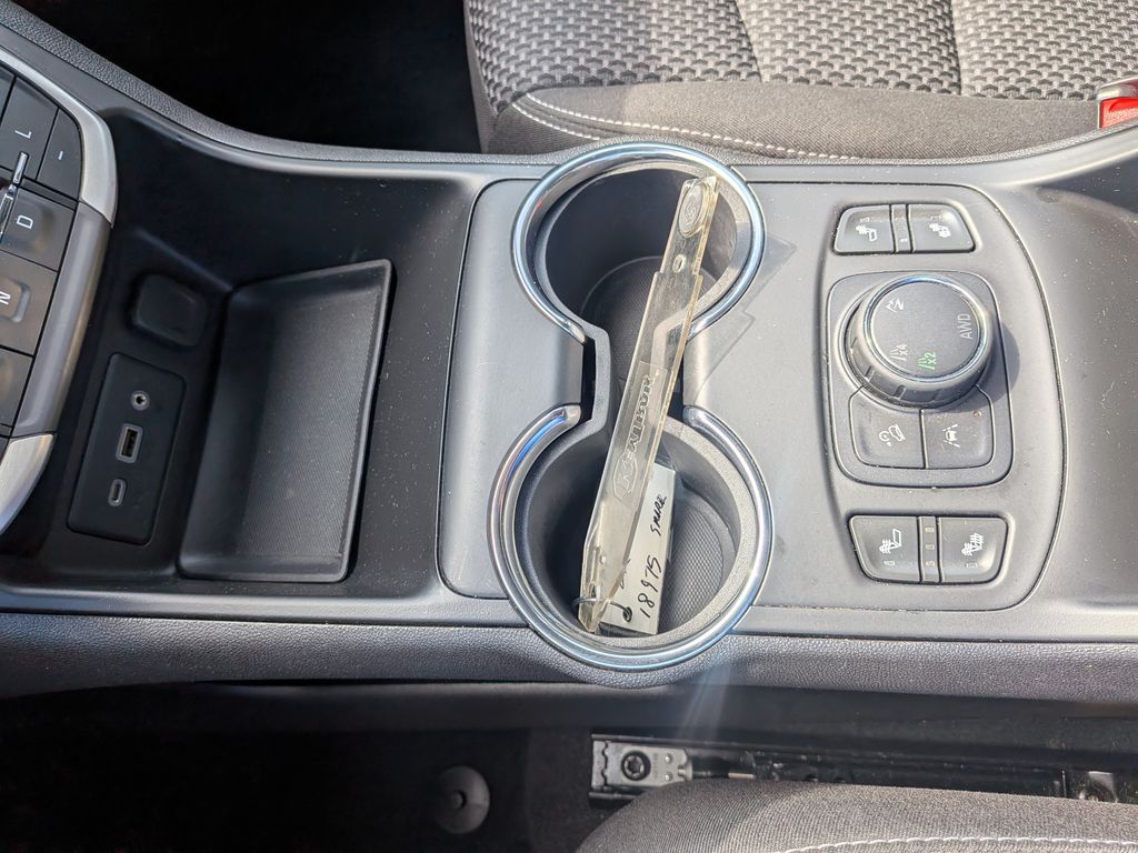 2023 GMC Terrain SLE - Photo 16