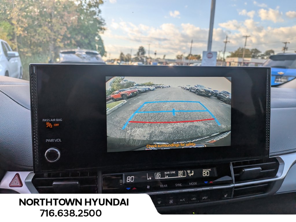 2026 Toyota Sienna XLE - Photo 21
