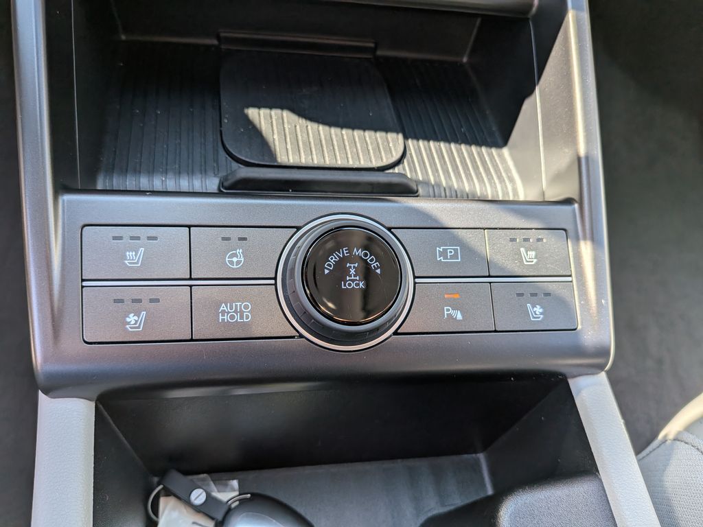 2024 Hyundai Kona Limited - Photo 17