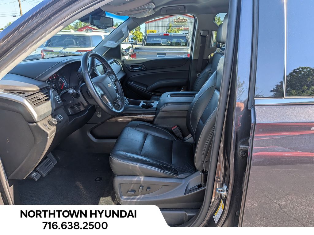 2018 Chevrolet Tahoe LT - Photo 10