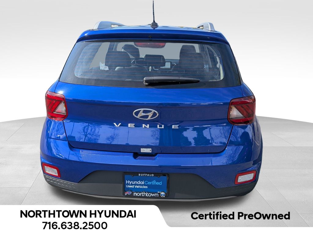 2025 Hyundai Venue Limited - Photo 15